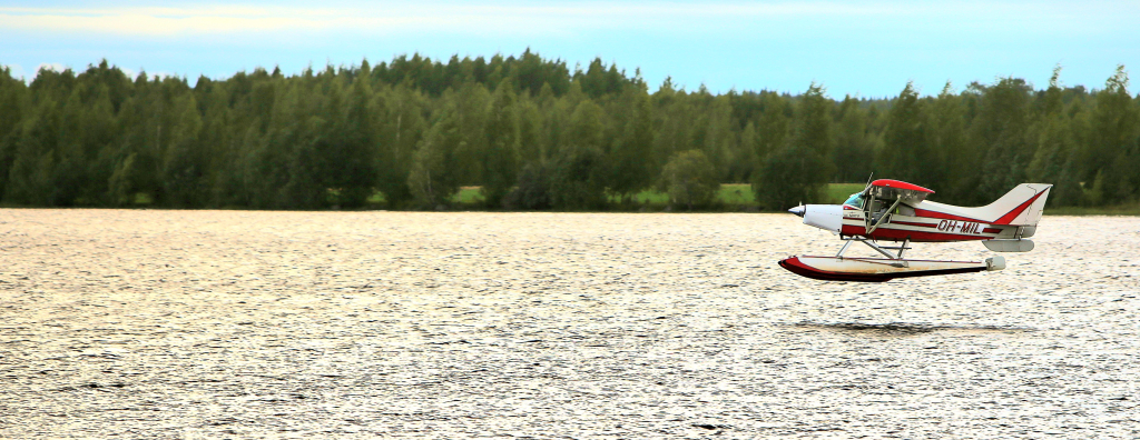 Seaplane touchdown